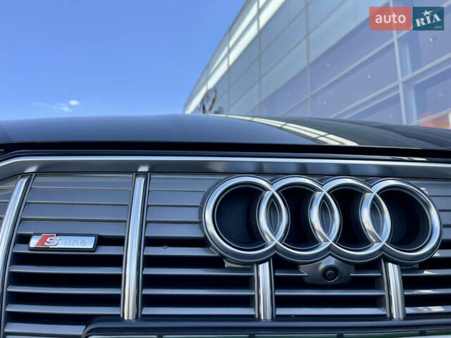 Черный Ауди E-Tron, объемом двигателя 0 л и пробегом 33 тыс. км за 53450 $, фото 33 на Automoto.ua