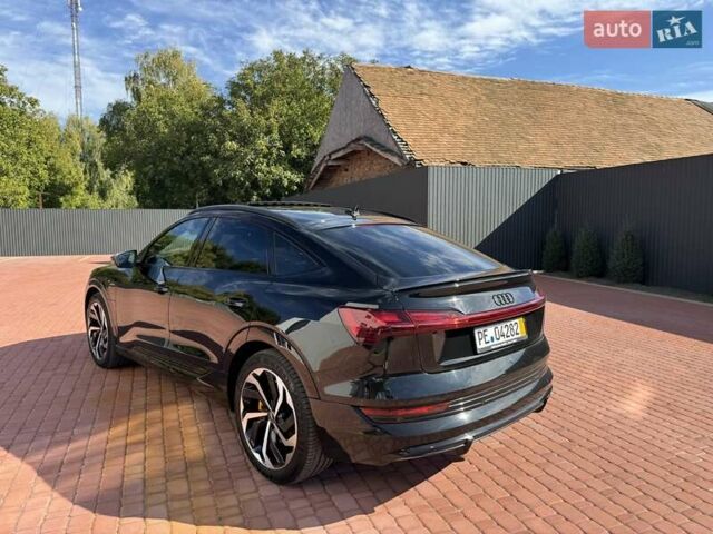 Черный Ауди E-Tron, объемом двигателя 0 л и пробегом 127 тыс. км за 37900 $, фото 2 на Automoto.ua