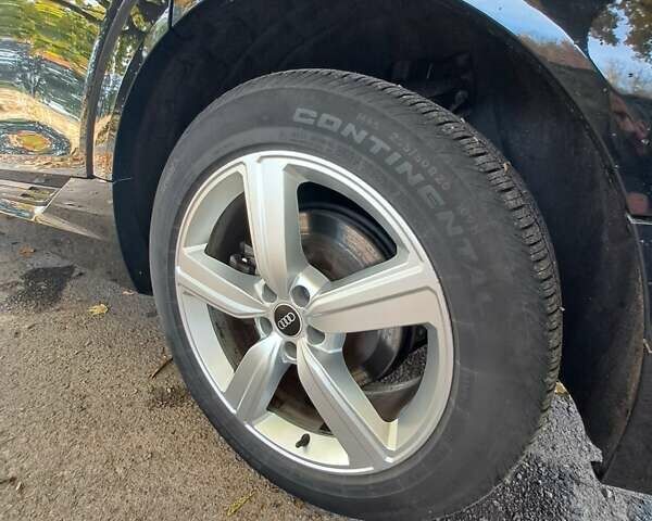 Черный Ауди E-Tron, объемом двигателя 0 л и пробегом 200 тыс. км за 27500 $, фото 55 на Automoto.ua