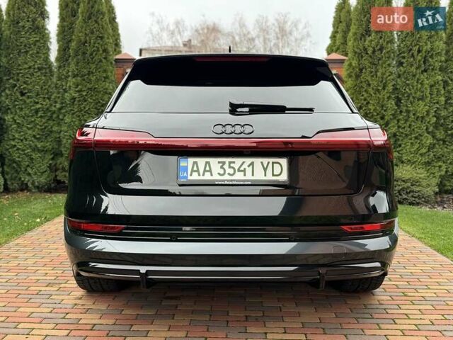 Чорний Ауді E-Tron, об'ємом двигуна 0 л та пробігом 58 тис. км за 42999 $, фото 31 на Automoto.ua