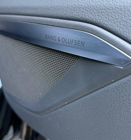 Черный Ауди E-Tron, объемом двигателя 0 л и пробегом 50 тыс. км за 44000 $, фото 26 на Automoto.ua