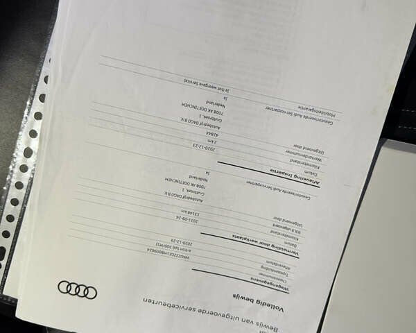 Чорний Ауді E-Tron, об'ємом двигуна 0 л та пробігом 84 тис. км за 36000 $, фото 79 на Automoto.ua