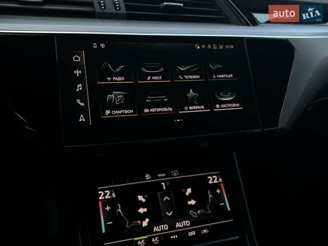 Чорний Ауді E-Tron, об'ємом двигуна 0 л та пробігом 187 тис. км за 23300 $, фото 54 на Automoto.ua