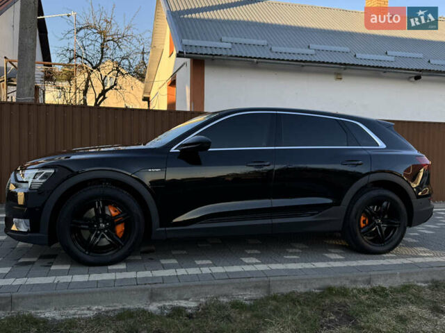 Черный Ауди E-Tron, объемом двигателя 0 л и пробегом 79 тыс. км за 26000 $, фото 5 на Automoto.ua