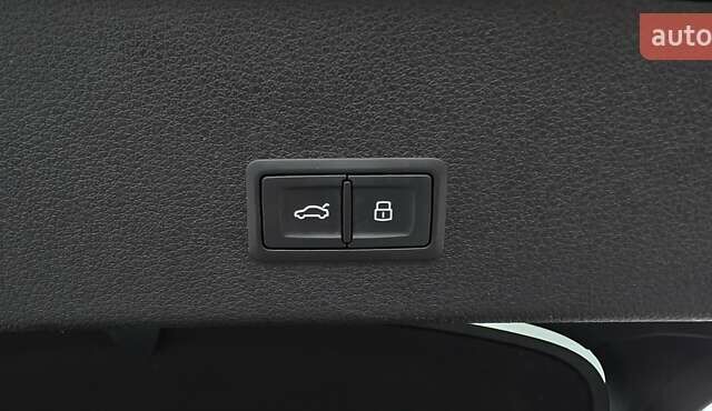 Черный Ауди E-Tron, объемом двигателя 0 л и пробегом 54 тыс. км за 43500 $, фото 81 на Automoto.ua