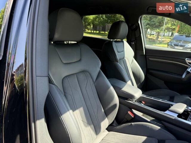 Черный Ауди E-Tron, объемом двигателя 0 л и пробегом 23 тыс. км за 38999 $, фото 38 на Automoto.ua