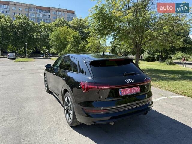 Черный Ауди E-Tron, объемом двигателя 0 л и пробегом 23 тыс. км за 38999 $, фото 8 на Automoto.ua