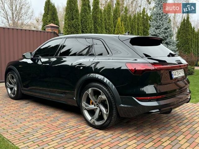 Чорний Ауді E-Tron, об'ємом двигуна 0 л та пробігом 58 тис. км за 42999 $, фото 30 на Automoto.ua