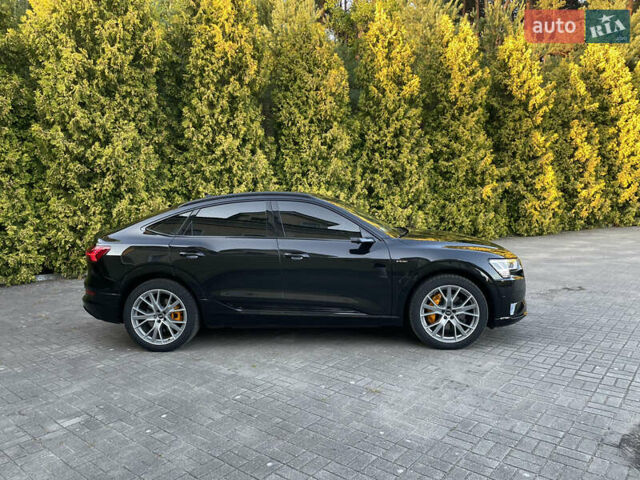 Чорний Ауді E-Tron, об'ємом двигуна 0 л та пробігом 35 тис. км за 40950 $, фото 8 на Automoto.ua