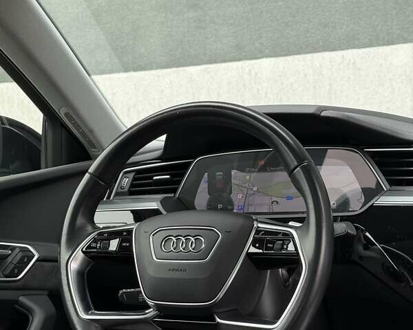 Чорний Ауді E-Tron, об'ємом двигуна 0 л та пробігом 148 тис. км за 31500 $, фото 38 на Automoto.ua