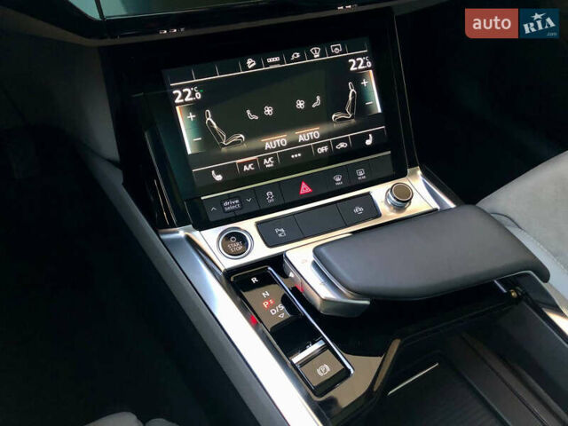 Чорний Ауді E-Tron, об'ємом двигуна 0 л та пробігом 57 тис. км за 41500 $, фото 63 на Automoto.ua