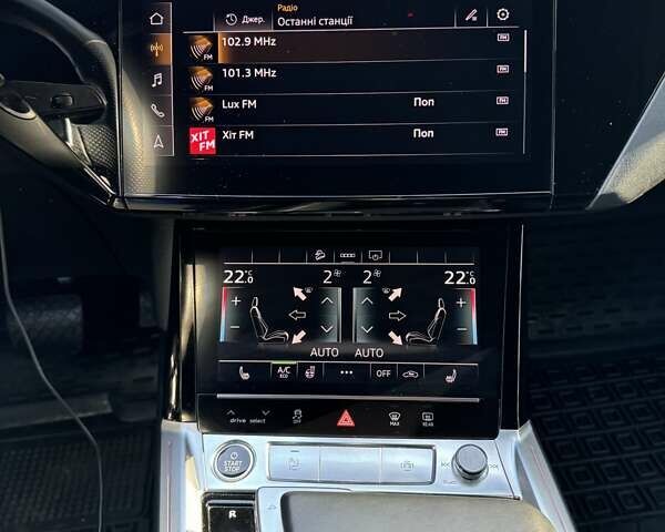 Черный Ауди E-Tron, объемом двигателя 0 л и пробегом 42 тыс. км за 45500 $, фото 12 на Automoto.ua