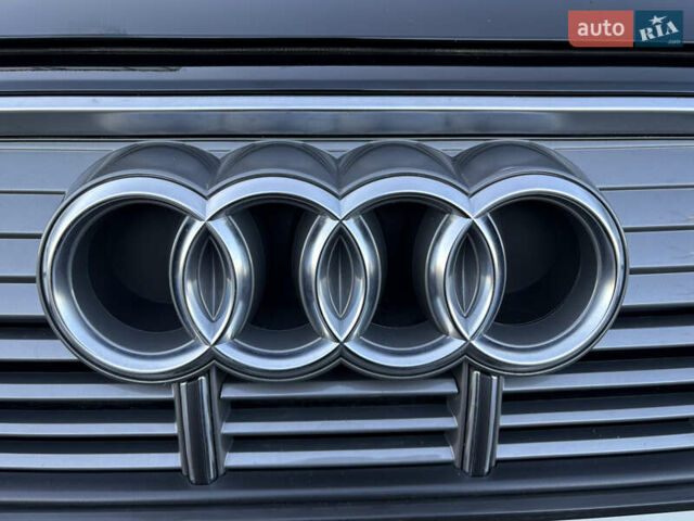 Чорний Ауді E-Tron, об'ємом двигуна 0 л та пробігом 95 тис. км за 36599 $, фото 102 на Automoto.ua