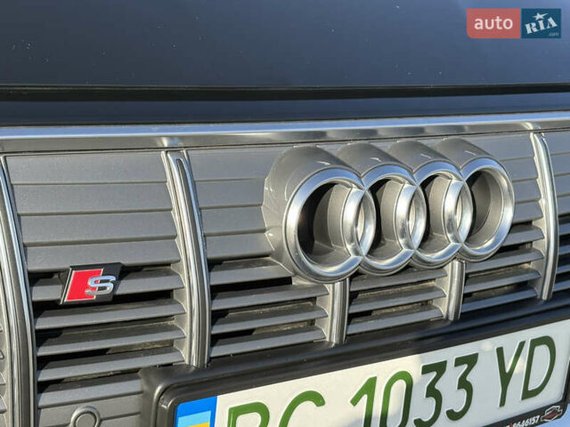 Чорний Ауді E-Tron, об'ємом двигуна 0 л та пробігом 95 тис. км за 36599 $, фото 21 на Automoto.ua