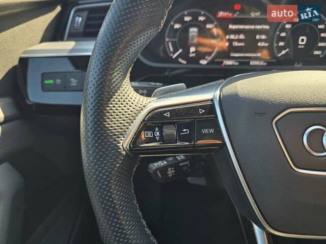 Чорний Ауді E-Tron, об'ємом двигуна 0 л та пробігом 73 тис. км за 37499 $, фото 67 на Automoto.ua