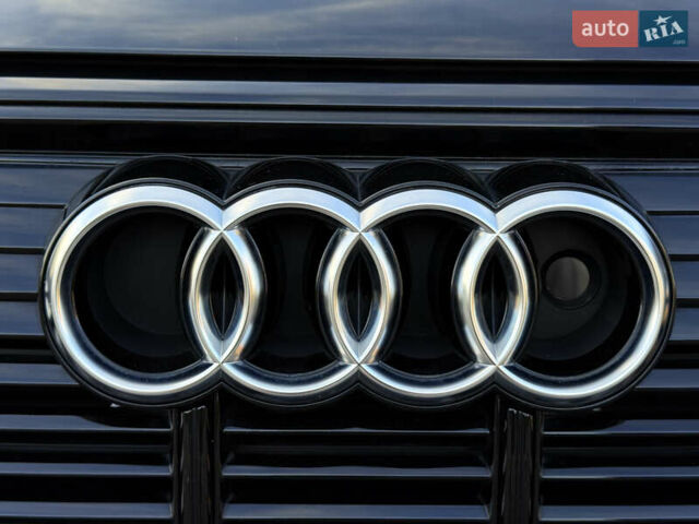 Чорний Ауді E-Tron, об'ємом двигуна 0 л та пробігом 58 тис. км за 41900 $, фото 5 на Automoto.ua