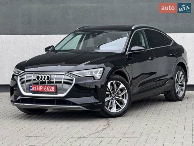 Чорний Ауді E-Tron, об'ємом двигуна 0 л та пробігом 148 тис. км за 31500 $, фото 2 на Automoto.ua
