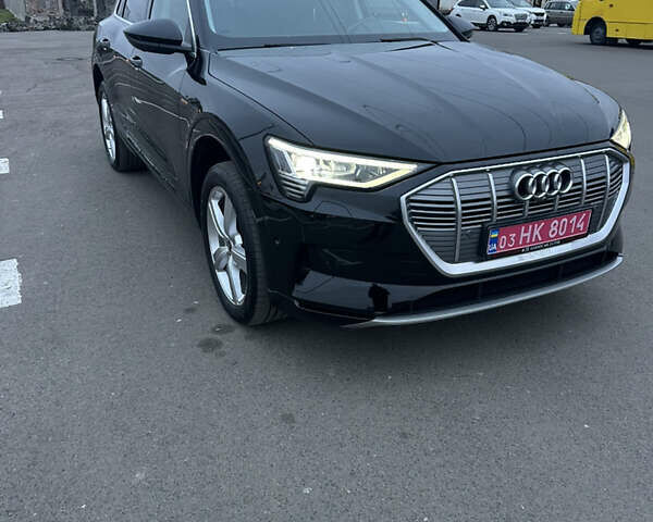 Черный Ауди E-Tron, объемом двигателя 0 л и пробегом 118 тыс. км за 28900 $, фото 35 на Automoto.ua