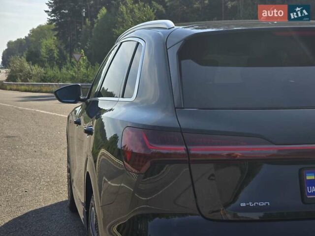 Чорний Ауді E-Tron, об'ємом двигуна 0 л та пробігом 73 тис. км за 37499 $, фото 25 на Automoto.ua