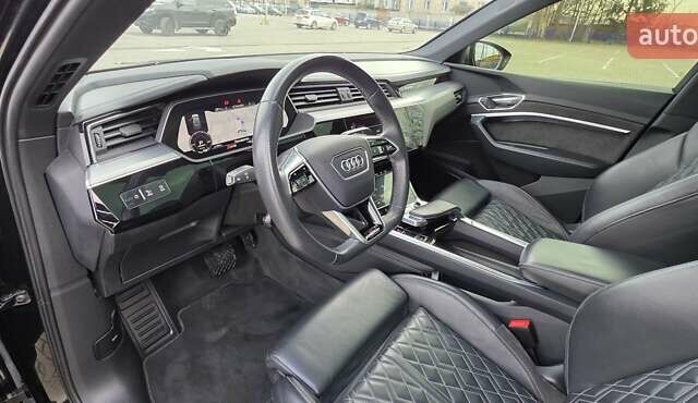 Черный Ауди E-Tron, объемом двигателя 0 л и пробегом 54 тыс. км за 43500 $, фото 70 на Automoto.ua