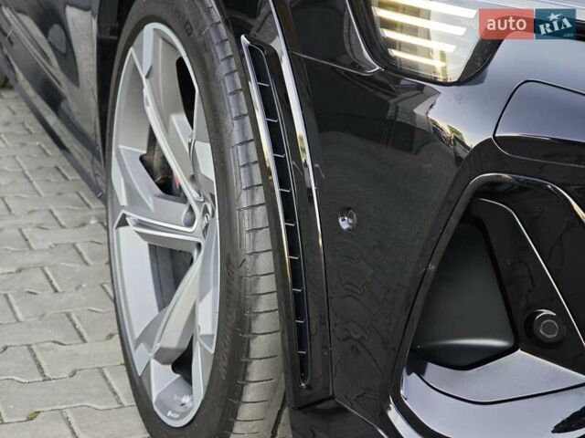 Чорний Ауді E-Tron, об'ємом двигуна 0 л та пробігом 34 тис. км за 49499 $, фото 15 на Automoto.ua