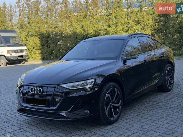 Черный Ауди E-Tron, объемом двигателя 0 л и пробегом 50 тыс. км за 44000 $, фото 69 на Automoto.ua