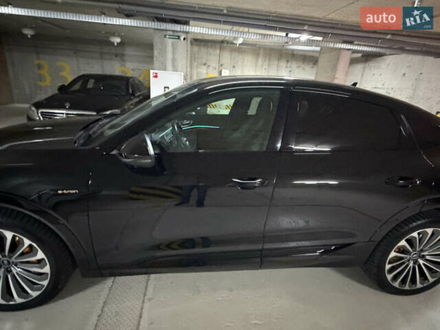 Черный Ауди E-Tron, объемом двигателя 0 л и пробегом 71 тыс. км за 38470 $, фото 56 на Automoto.ua