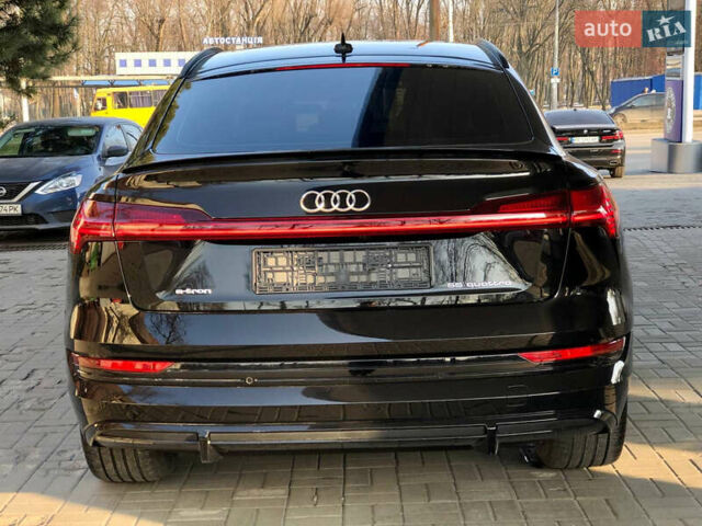 Чорний Ауді E-Tron, об'ємом двигуна 0 л та пробігом 57 тис. км за 41500 $, фото 53 на Automoto.ua