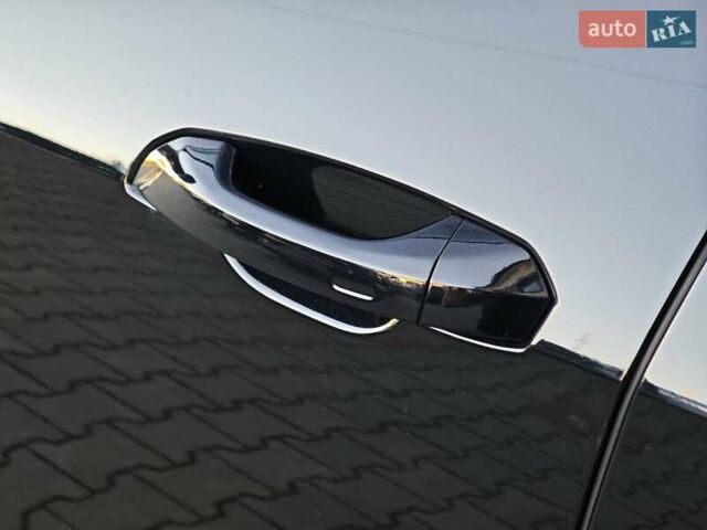 Чорний Ауді E-Tron, об'ємом двигуна 0 л та пробігом 34 тис. км за 49499 $, фото 24 на Automoto.ua