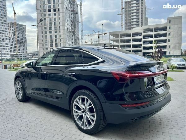 Черный Ауди E-Tron, объемом двигателя 0 л и пробегом 29 тыс. км за 57900 $, фото 3 на Automoto.ua