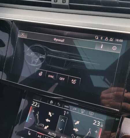 Чорний Ауді E-Tron, об'ємом двигуна 0 л та пробігом 80 тис. км за 40950 $, фото 27 на Automoto.ua