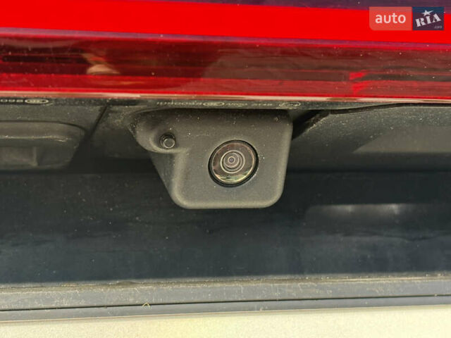 Чорний Ауді E-Tron, об'ємом двигуна 0 л та пробігом 95 тис. км за 36599 $, фото 34 на Automoto.ua