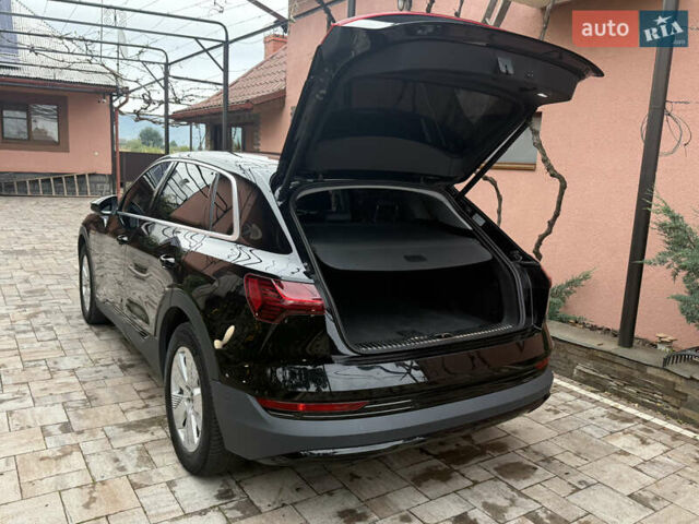Черный Ауди E-Tron, объемом двигателя 0 л и пробегом 158 тыс. км за 26900 $, фото 24 на Automoto.ua