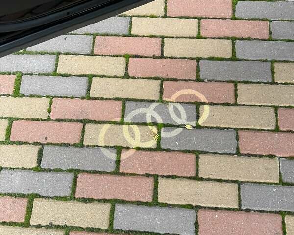 Чорний Ауді E-Tron, об'ємом двигуна 0 л та пробігом 58 тис. км за 42999 $, фото 89 на Automoto.ua