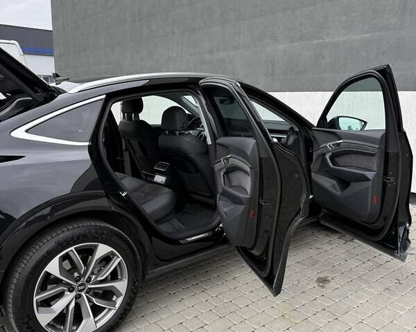 Чорний Ауді E-Tron, об'ємом двигуна 0 л та пробігом 148 тис. км за 31500 $, фото 44 на Automoto.ua