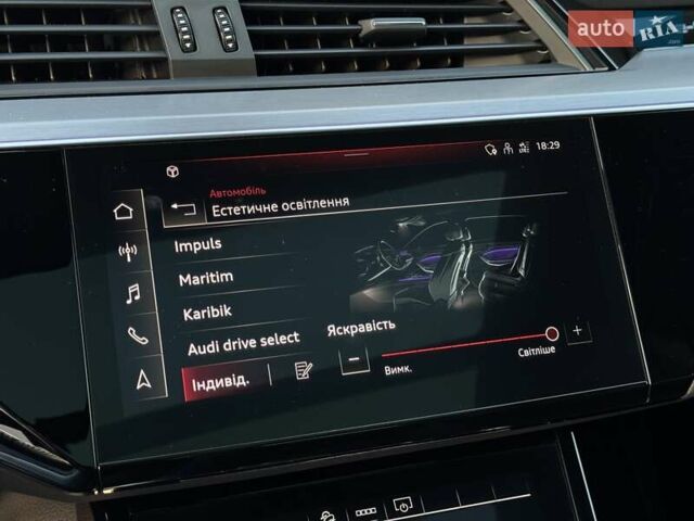 Черный Ауди E-Tron, объемом двигателя 0 л и пробегом 120 тыс. км за 29500 $, фото 59 на Automoto.ua