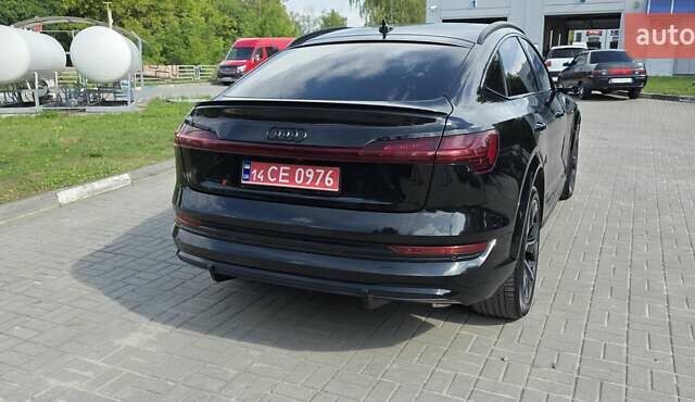 Ауди E-Tron 2022 в Тернополе на Automoto.ua Черный Ауди E-Tron, объемом двигателя 0 л и пробегом 99 тыс. км за 45500 $, фото 21 на Automoto.ua