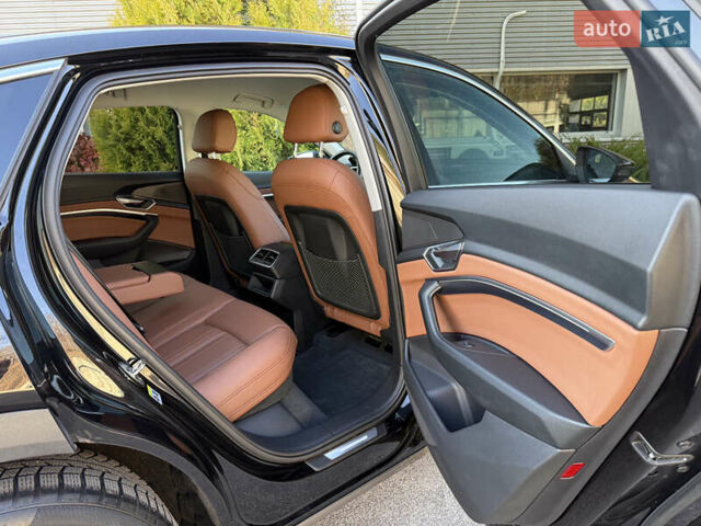 Чорний Ауді E-Tron, об'ємом двигуна 0 л та пробігом 79 тис. км за 29999 $, фото 46 на Automoto.ua