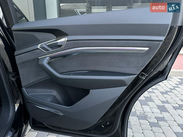 Черный Ауди E-Tron, объемом двигателя 0 л и пробегом 158 тыс. км за 31000 $, фото 57 на Automoto.ua