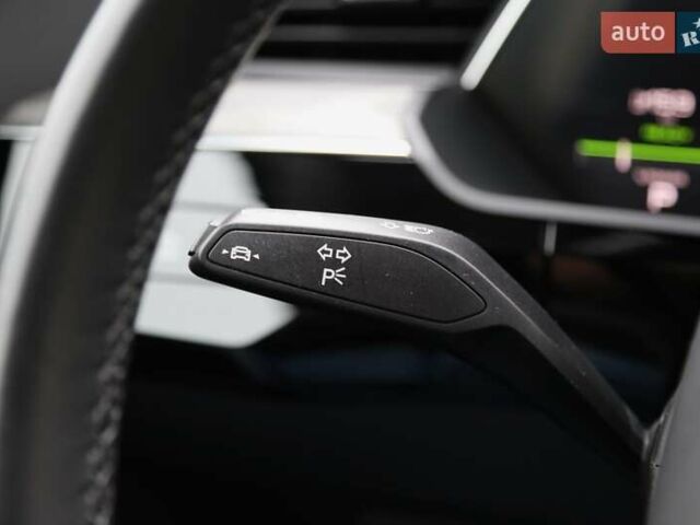 Чорний Ауді E-Tron, об'ємом двигуна 0 л та пробігом 78 тис. км за 43000 $, фото 33 на Automoto.ua