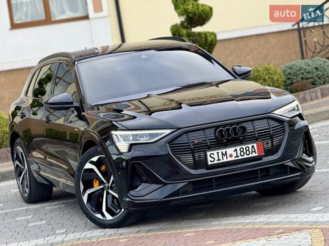 Черный Ауди E-Tron, объемом двигателя 0 л и пробегом 150 тыс. км за 31950 $, фото 98 на Automoto.ua