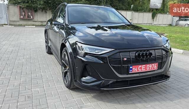 Ауди E-Tron 2022 в Тернополе на Automoto.ua Черный Ауди E-Tron, объемом двигателя 0 л и пробегом 99 тыс. км за 45500 $, фото 2 на Automoto.ua