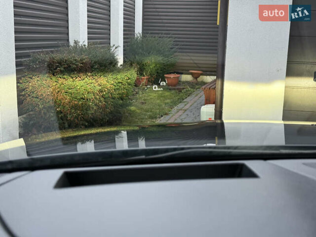 Черный Ауди E-Tron, объемом двигателя 0 л и пробегом 95 тыс. км за 38500 $, фото 40 на Automoto.ua