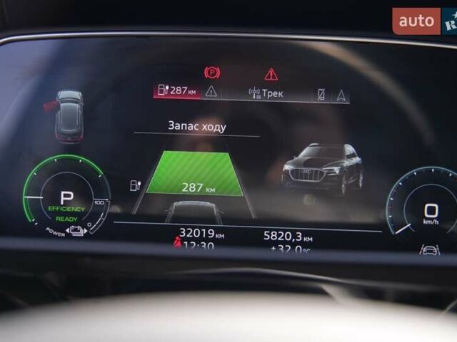 Черный Ауди E-Tron, объемом двигателя 0 л и пробегом 45 тыс. км за 32900 $, фото 19 на Automoto.ua