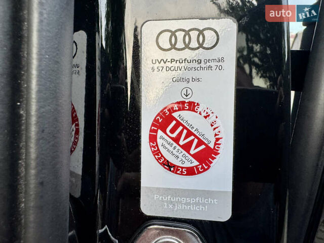 Черный Ауди E-Tron, объемом двигателя 0 л и пробегом 97 тыс. км за 30900 $, фото 72 на Automoto.ua