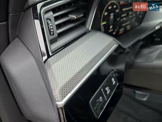 Черный Ауди E-Tron, объемом двигателя 0 л и пробегом 43 тыс. км за 45999 $, фото 51 на Automoto.ua