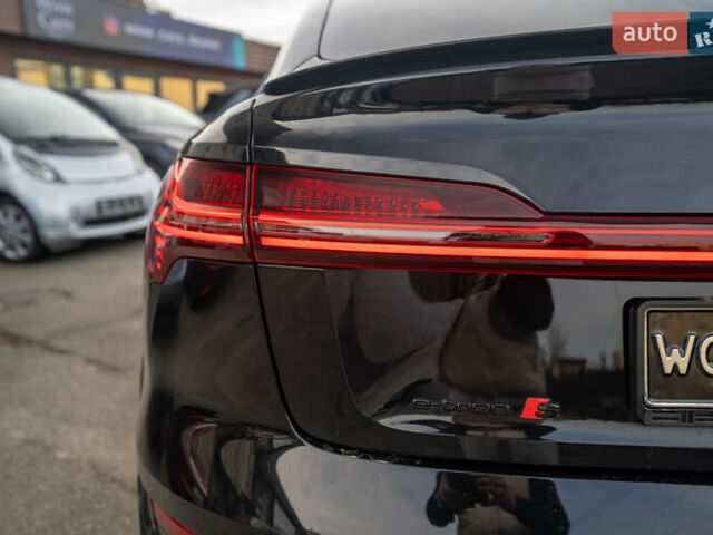 Чорний Ауді E-Tron, об'ємом двигуна 0 л та пробігом 54 тис. км за 45900 $, фото 11 на Automoto.ua