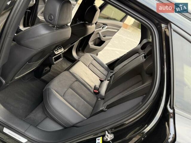 Черный Ауди E-Tron, объемом двигателя 0 л и пробегом 150 тыс. км за 31950 $, фото 52 на Automoto.ua
