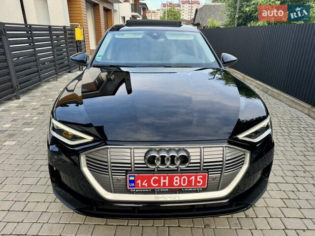 Черный Ауди E-Tron, объемом двигателя 0 л и пробегом 97 тыс. км за 30900 $, фото 23 на Automoto.ua