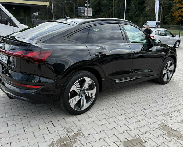 Чорний Ауді E-Tron, об'ємом двигуна 0 л та пробігом 55 тис. км за 36500 $, фото 5 на Automoto.ua